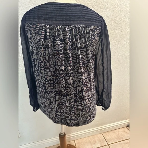 Lucky Brand Women’s Sheer long Sleeve Top| Size L - Picture 4 of 12